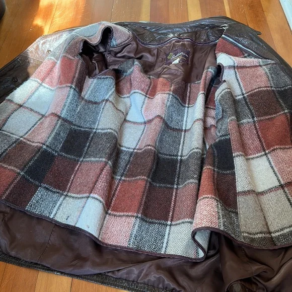 Vintage single breasted brown leather dress jacket - Picture 4 of 9